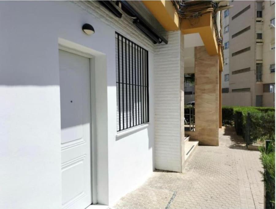 Apartamento Triana Arellano Севілья Екстер'єр фото